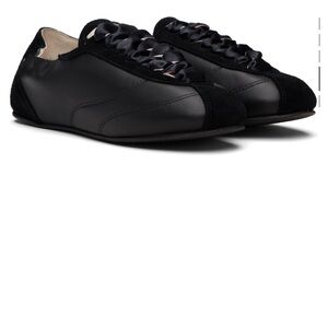 Designer Repetto Womans Black Leather Casual Lace-Up Low Top Flat Sneakers